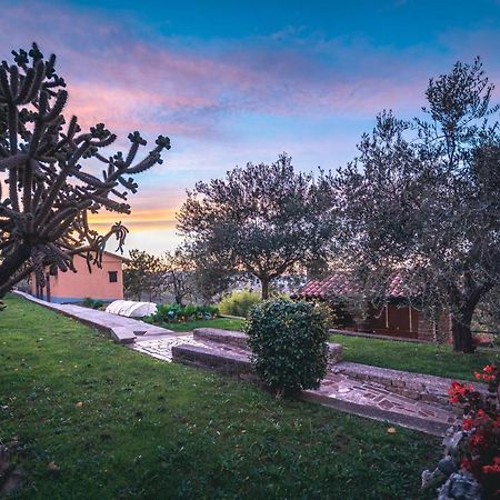 Guest House Nena Motovun Exterior foto